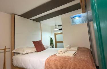 Studio for Two - Perfect Location close to metro - Foto 1