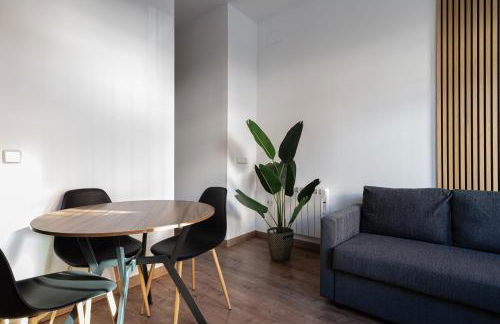 Apartamento Premium Plaza Castilla WiFi Rápido Torres KIO - Foto 12