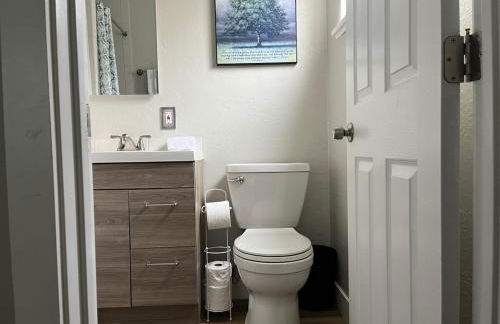 Beach Home in Quiet Neighborhood 5 minutes from the Pier - Foto 18