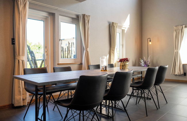 THE CHATEAU - Photo 33