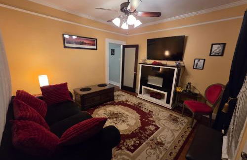 Private Bedroom Bath plus Sitting Room & Porch - Foto 6