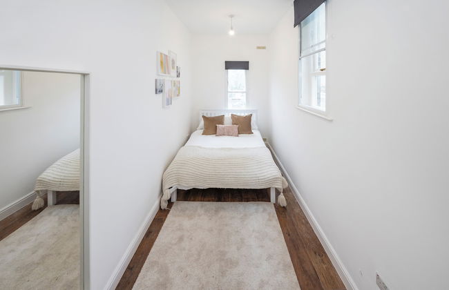 Beautiful Flat Near the Center 11 min - Foto 8