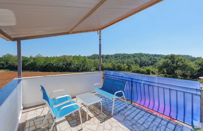 Family home with hydromassage pool & fun activities - Foto 28