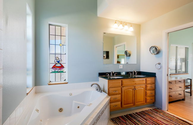 Sunrise Ranch - Photo 23