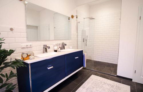 Haus mit Pool, Garten und Gym in Berlin - Photo 15