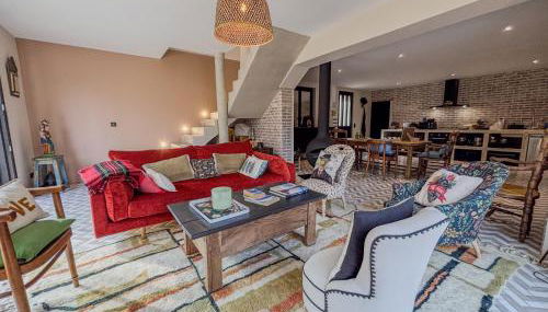 Charmante maison de ville avec vue sur le donjon avec wifi et jardin - Foto 4