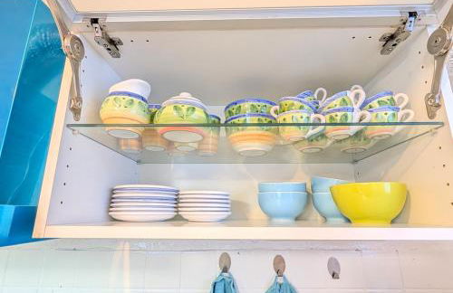 Apartment with AC, full kitchen, self check in, parking, 8 min to SAP campus, Wi Fi - Foto 32