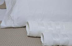 Edificio Italia - 3 quartos - 2 banheiros - 1 garagem coberta - Taxa Para Hospedes Com Pets - Foto 12