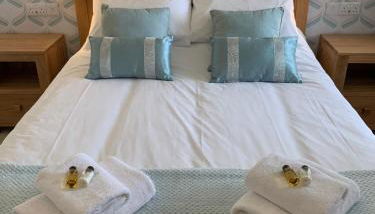 Greenfield Cottage - Photo 1