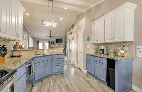 Private Pool and Hot Tub Dog-Friendly Live Oak Home - Foto 11