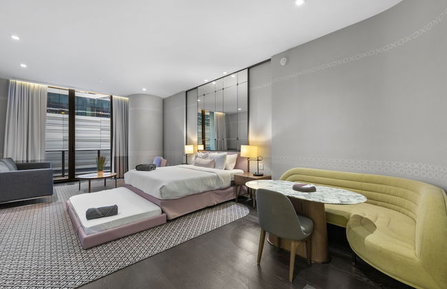 Luxury Suites in Brickell - Photo 40