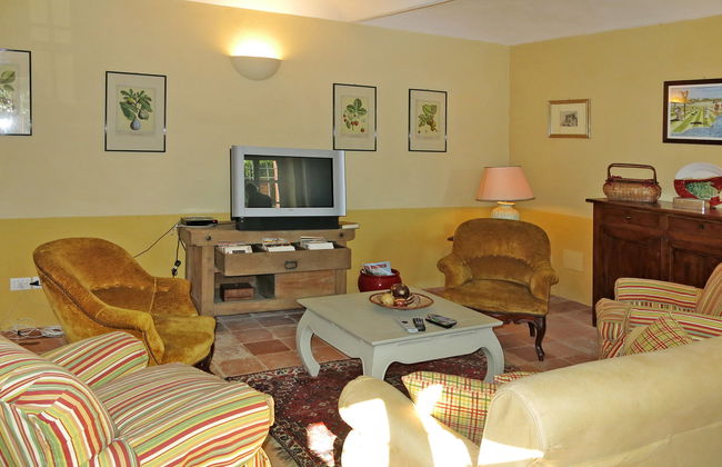 4 bedroom House in Capriglio with private pool and garden - Photo 12