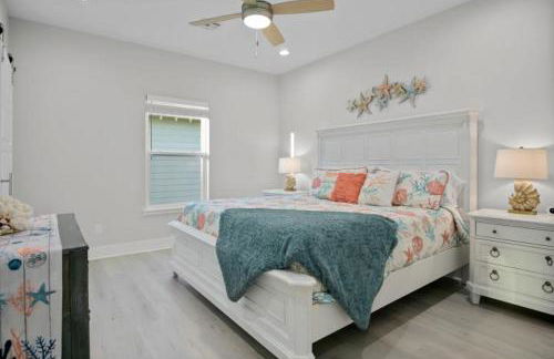 Luxury 3BR Beach Cabin w Gulf Views and Soaking Tub - Foto 39