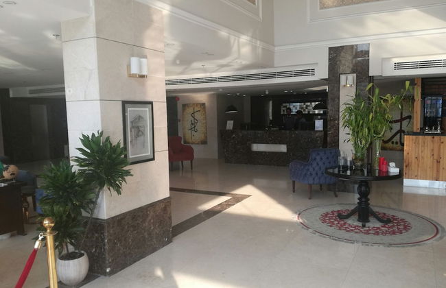 Remaz Hotel & Suite - Photo 6