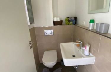 Komplettes Wellnesshaus mit freiem Blick - Foto 17