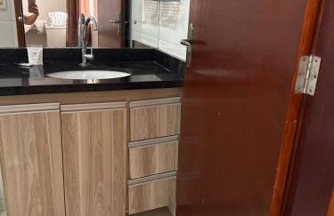 Linda casa e aconchegante próx ao lago Diacuí - Foto 22