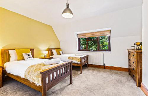 Rustic 5 Bed Farm House in Derbyshire, sleeps 9 - Foto 10