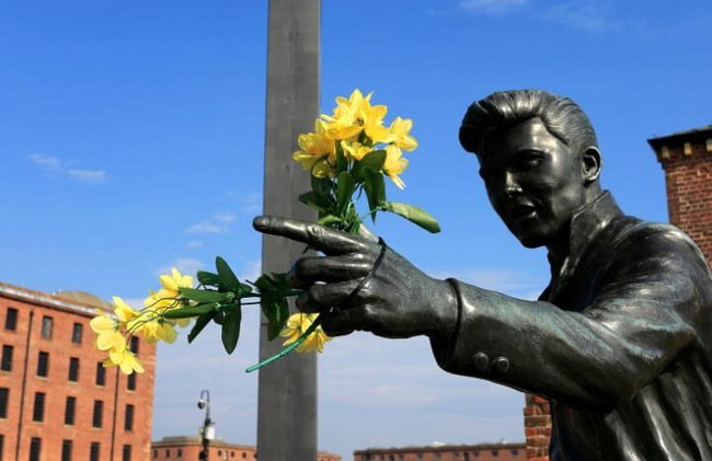 Private Early Bird Tour Liverpool City Intro & Beatles Highlights - Foto 7