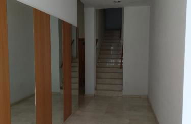 Luxury Apartment Accommodation, next to beach & train station Calella - Foto 24