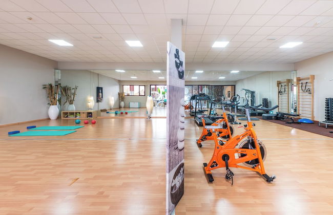 Hotel Esmeralda Maris by LIVVO - Photo 52