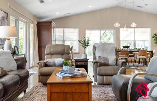 The Rose Garden Estate with Swim Spa - an Irvie Home - Foto 20