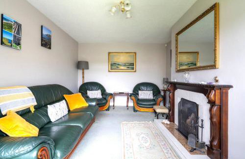 3-Bed Portballintrae Home | Wi-Fi, Garden, Parking - Foto 17