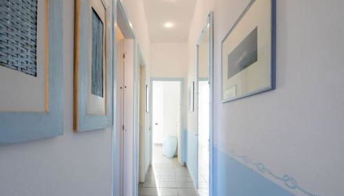 [Art of Living] 100 meters from the sea. - Foto 3