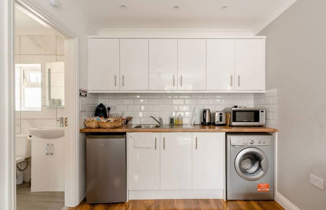 Private Self-contained Annex With Wifi & Parking - Foto 14