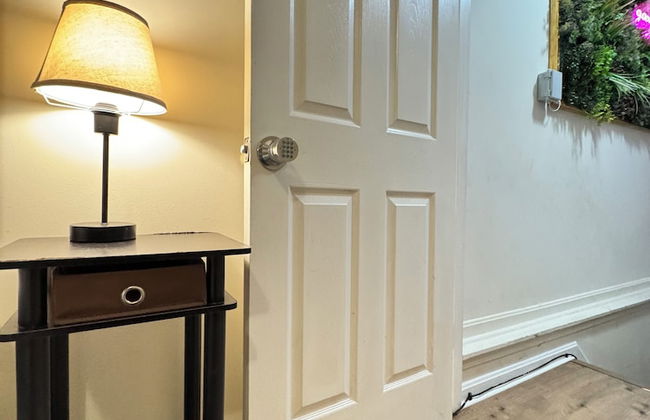 Downtown Loft - Close to Topgolf, Horseshoe Casino, UM Baltimore - Photo 2