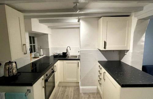 Cotswolds Cottage Ilmington with Wood Burning Stove & BBQ - pet friendly - Foto 11