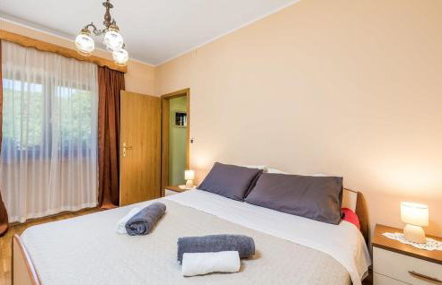 2 Bedroom Gorgeous Home In Veli Brgud - Photo 6