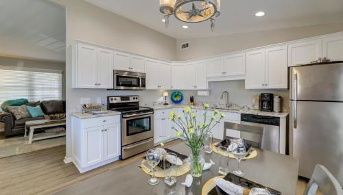 Lovely Morehead City Home with Fire Pit and Gas Grill - Foto 4