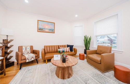 76-2 New 5BR Townhouse near Ashmont Station - Foto 1