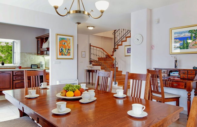 Villa in Selca With Pool Near Adriatic Sea - Photo 22