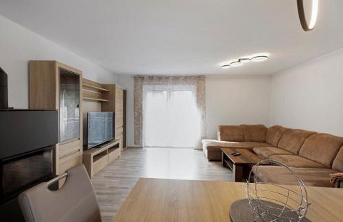 3-Bedroom Apartment with Garden Near US Army Gate 1 - Foto 12