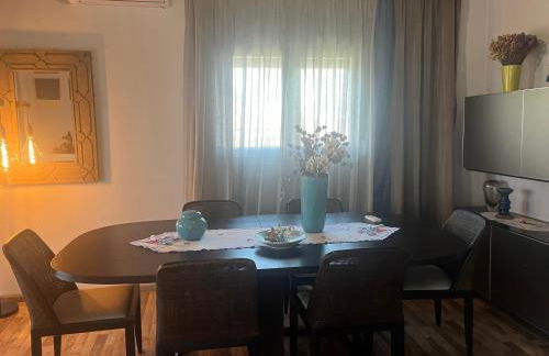 Elea House - Photo 37