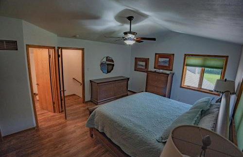 Whispering Woods Estate - Relax, Recharge, Connect - 12 wooded acres, 3 Bedrooms, 3 Baths, sleeps 10 - Foto 58