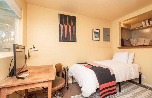 Your Spacious Escape: Creek, Pool, Sauna, Hot Tub - Foto 36