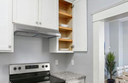 Sunrise Serenade Fabulous Location with Beautiful Ocean View - Foto 24