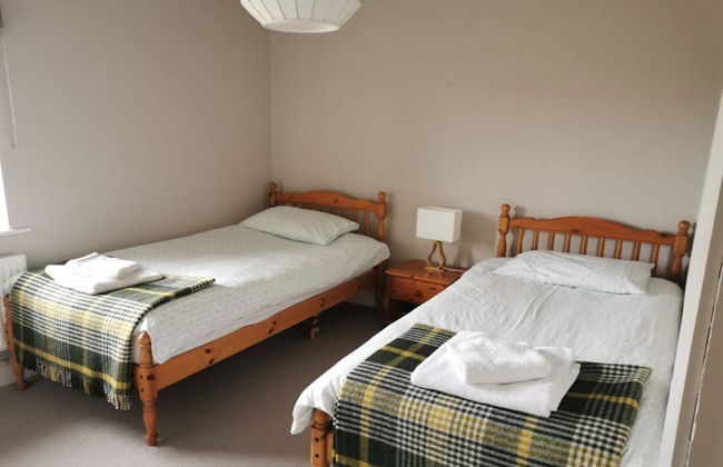 Detached Cottage Overlooking Lake in Connemara - Foto 18