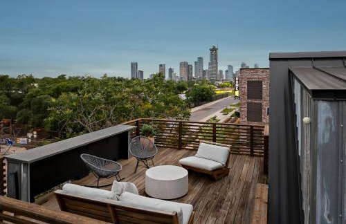 Rooftop Deck, DT City Views, Modern Eastside Oasis - Foto 45