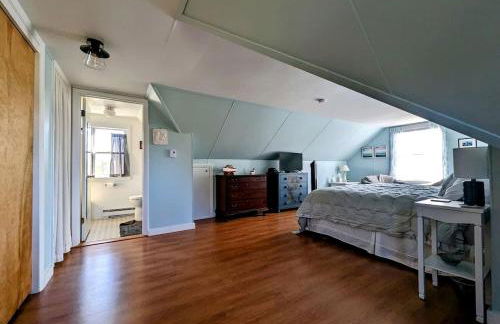 Cozy Waterfront Cottage with Private Beach and Fire Pit Near Gouldsboro, Maine - Foto 9