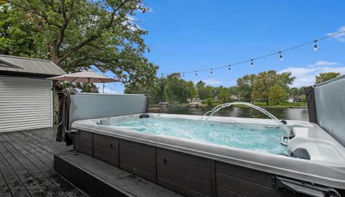 Sunset Point - Spacious 4-bedroom house in Elkhart with WiFi, AC, Swim Spa - Foto 3