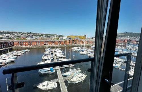 Seaside APT with Harbour View - Foto 11