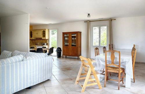 Spacieuse villa à Saint-Jean-du-Pin avec piscine privée - Foto 11