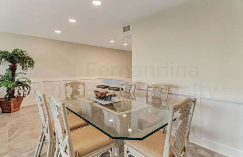 Oceanfront w Beach Access - Foto 10