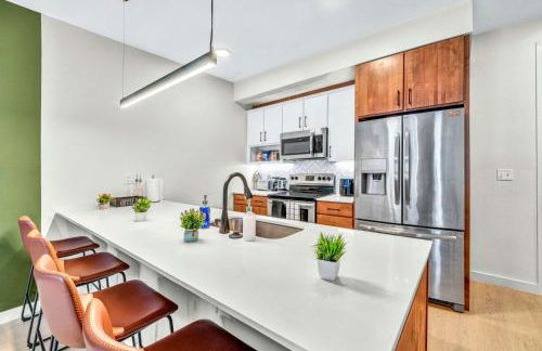 Little Italy & CWRU w King BedGymParkingWD - Foto 15