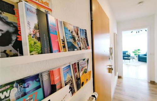 Ulmer Penthouse für 7, Arbeitsplatz, XXL-Dachterrasse, Grill, Wii - Foto 17