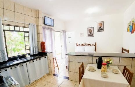 Casa Inteira Com Total Privacidade e Quintal - Foto 7