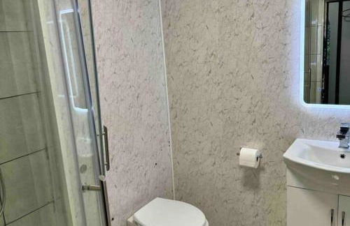 Sleeps 8 Thamefront Gem w PetsOK Free Parking - Foto 7